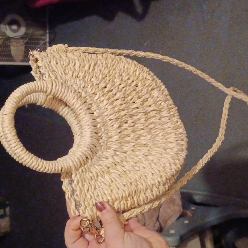 Wicker basket purse